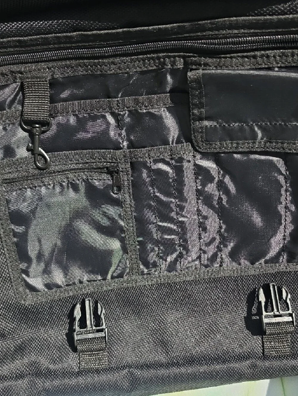 UNCLE MIKE'S Black Messenger Bag with Shoulder Strap
